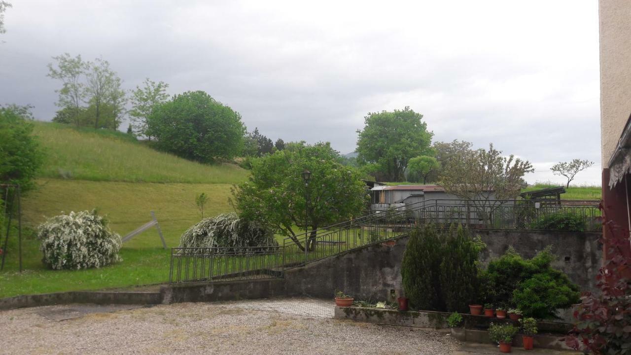 Residenza Letizia Nemeggio Exterior foto